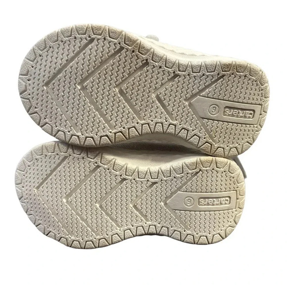 Carter’s Matik White Velcro Shoes  Size 6 - Picture 5 of 6
